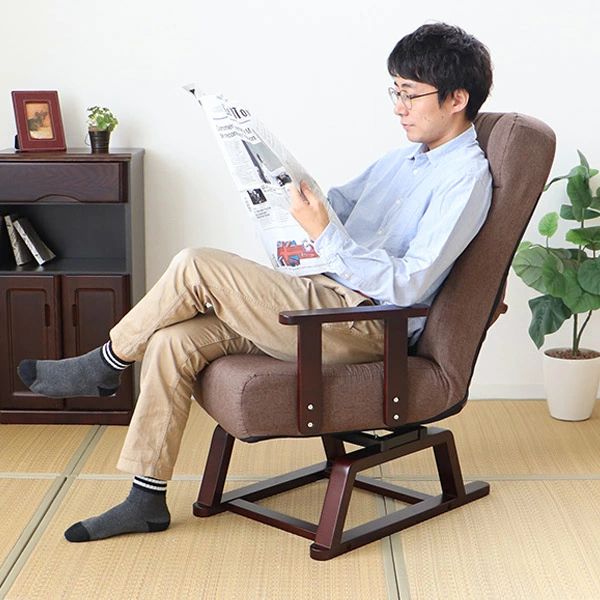 立ち上がりがラクな回転式高座椅子